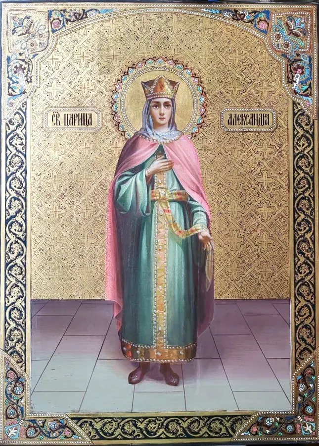 Антикварная икона «Святая царица Александра»